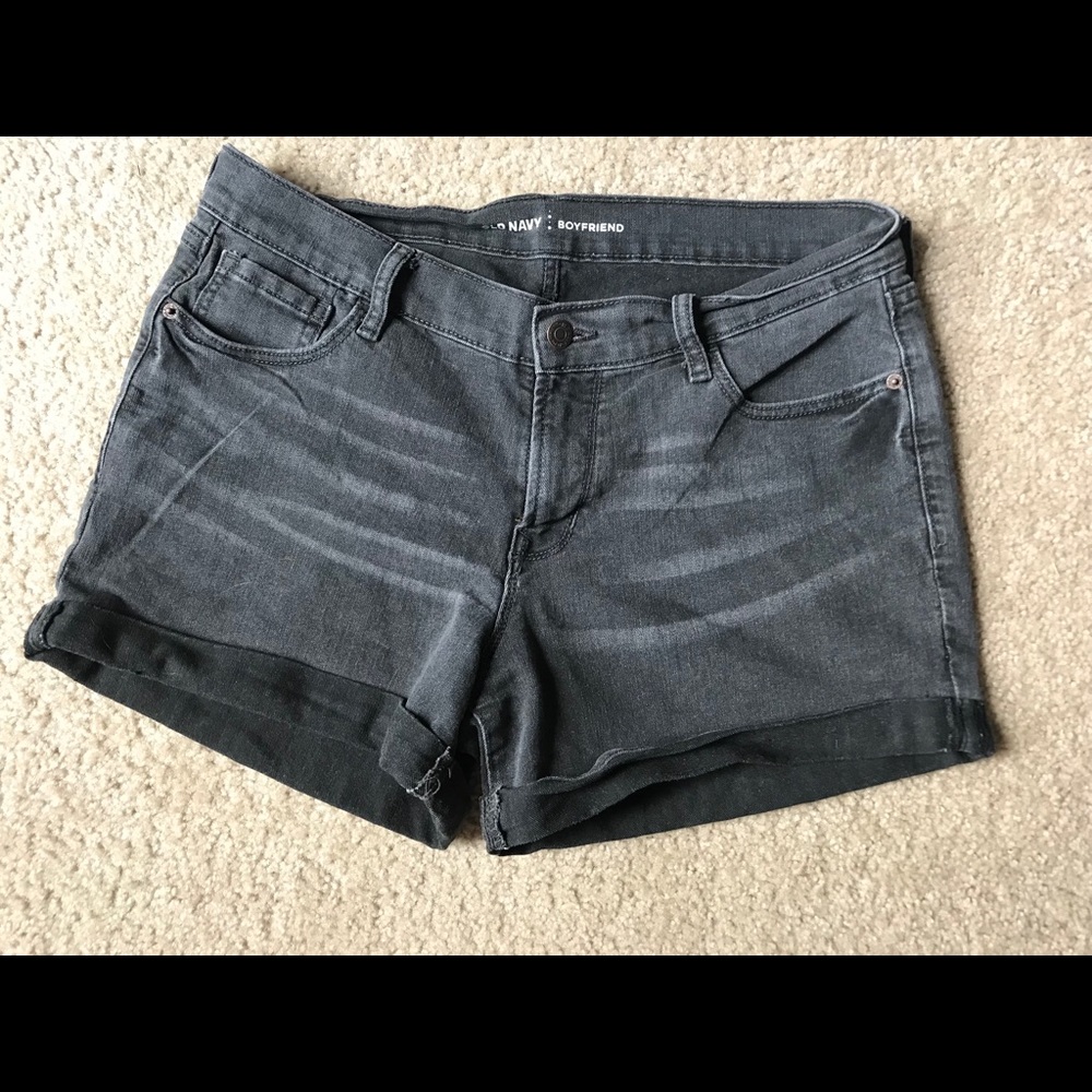 💕SOLD💕 Old navy black jean shorts